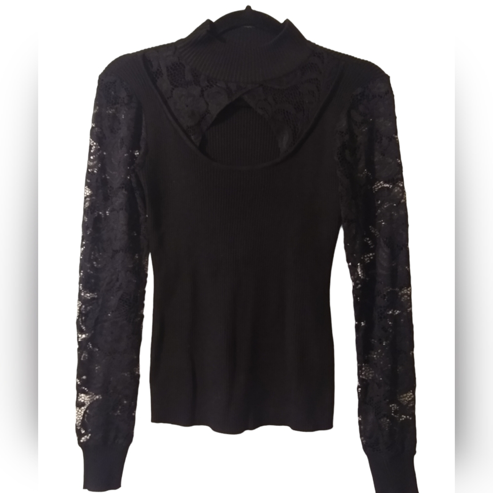 Absolutely FAMOUS black cutout turtleneck lace sleeve top size Small